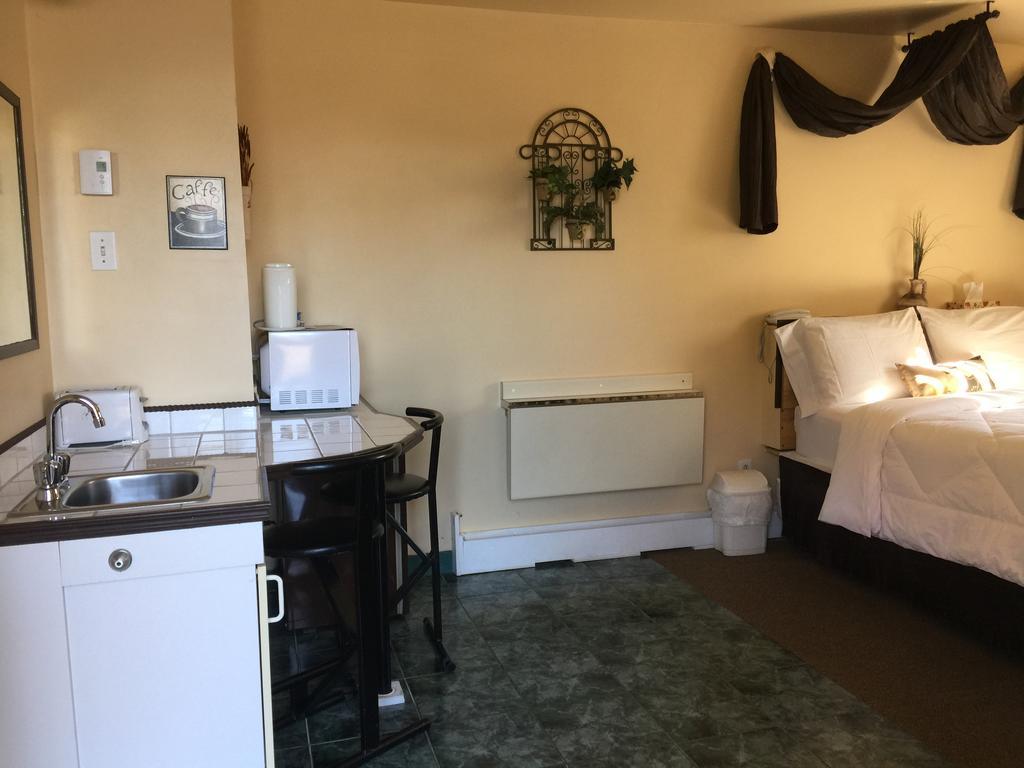 Motel Montgolfiere Jp Сен-Жан-сюр-Ришельо Екстериор снимка