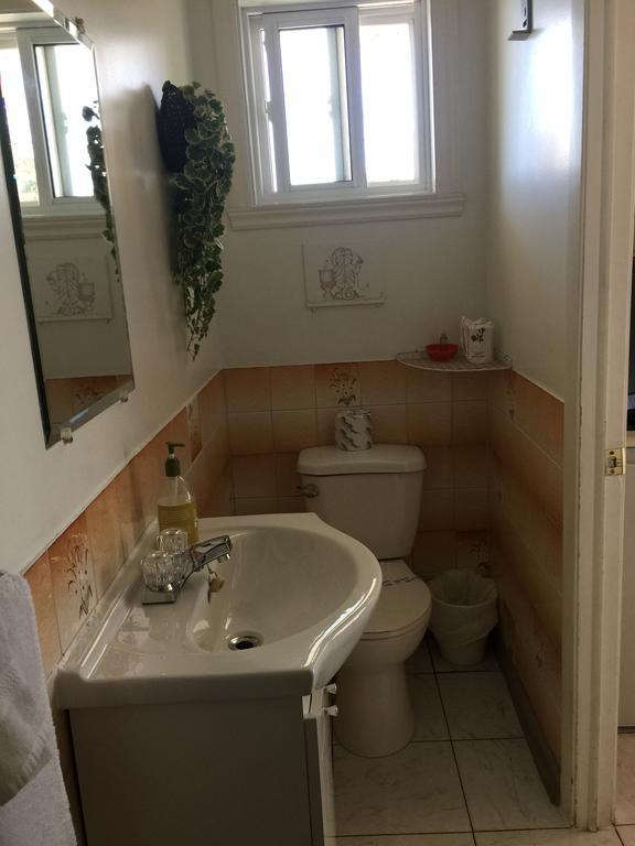 Motel Montgolfiere Jp Сен-Жан-сюр-Ришельо Екстериор снимка