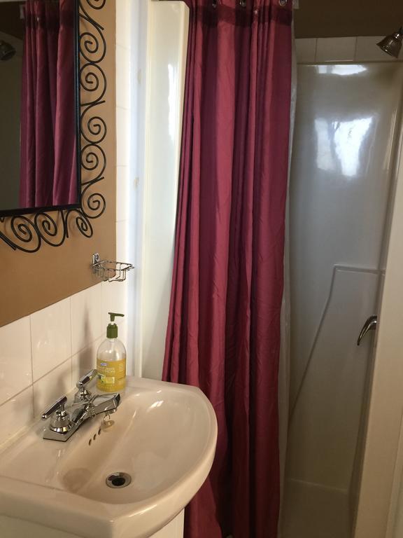 Motel Montgolfiere Jp Сен-Жан-сюр-Ришельо Екстериор снимка