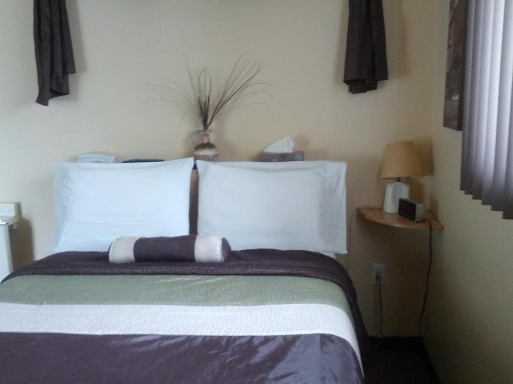 Motel Montgolfiere Jp Сен-Жан-сюр-Ришельо Стая снимка